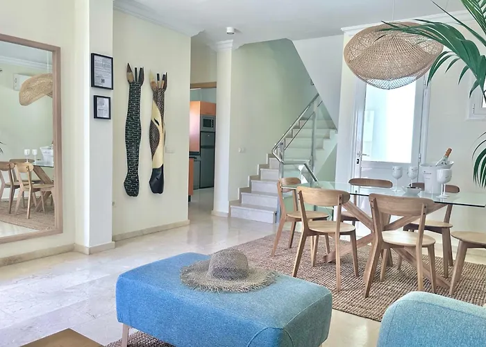 Luxury Ifara Private Heated Pool Free Car Except Christmas Villa *